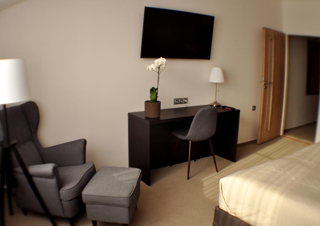 Studia Letcu 2A Apartman Alamóc Kültér fotó