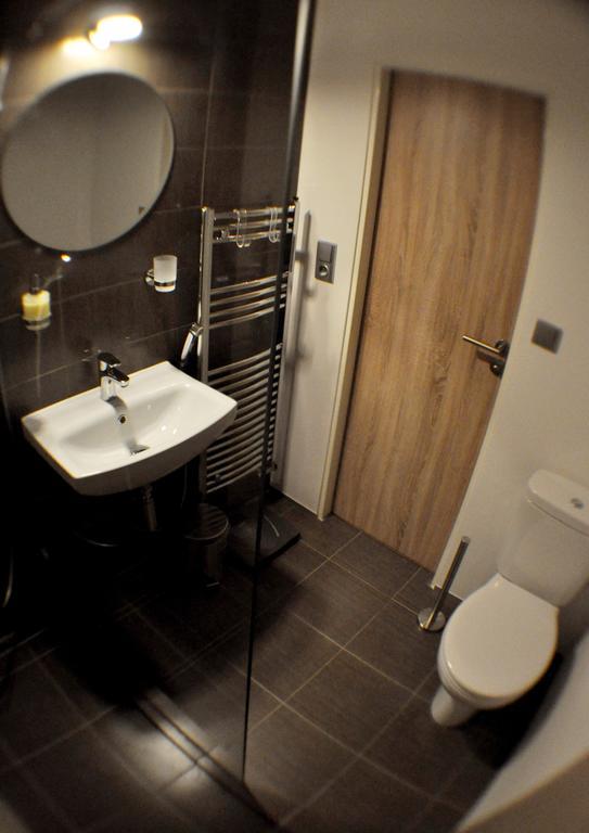 Studia Letcu 2A Apartman Alamóc Kültér fotó